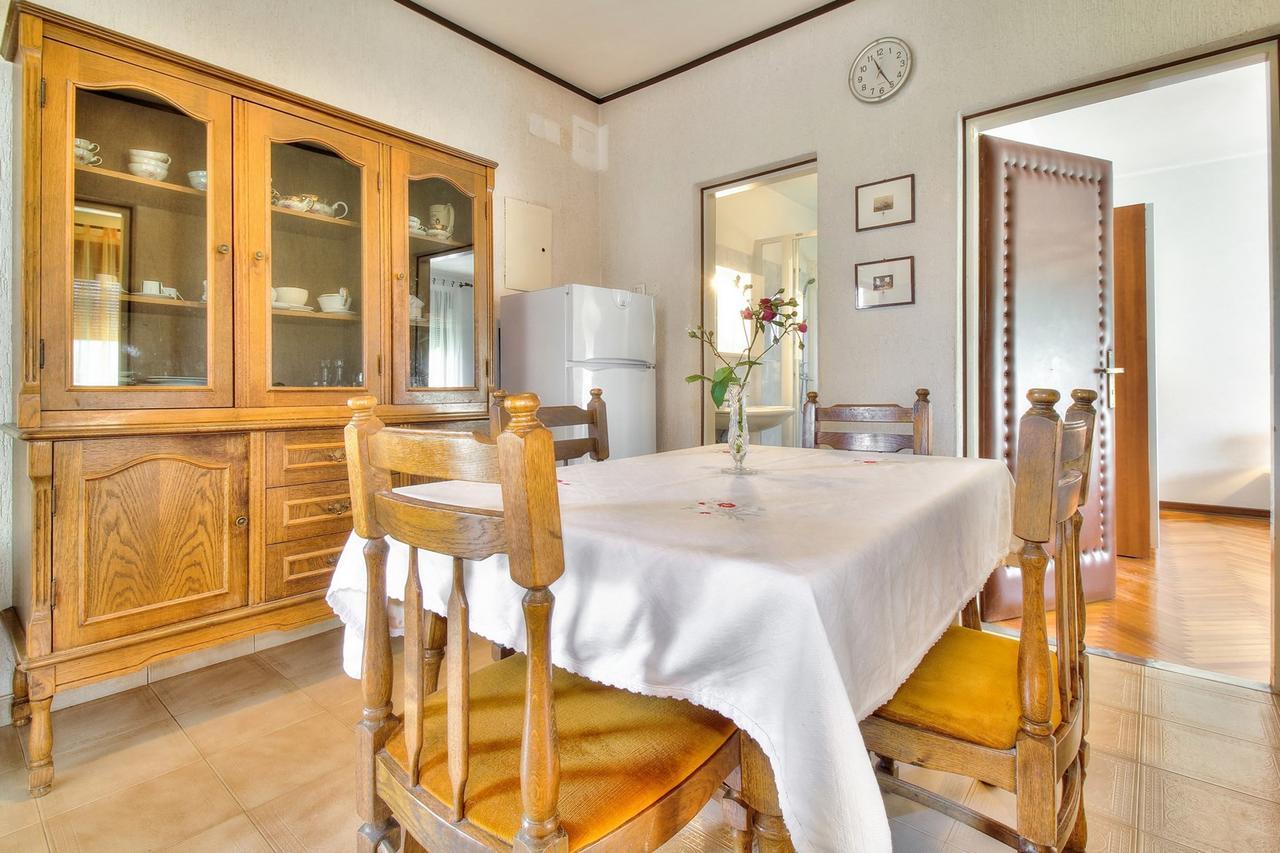 Lovric House With Apartments Umag Dış mekan fotoğraf
